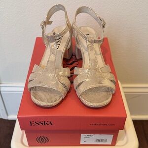Gabby Heels in Silver, Size 6